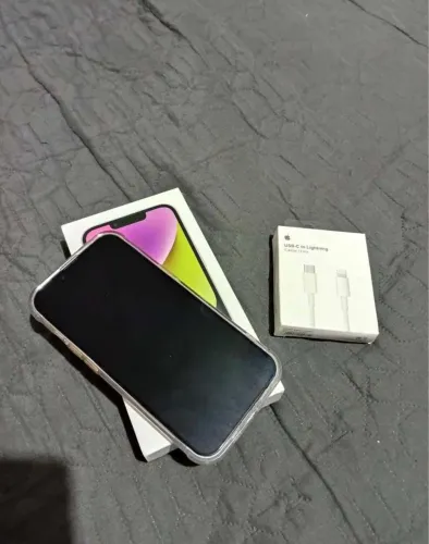 iPhone 14 256GB