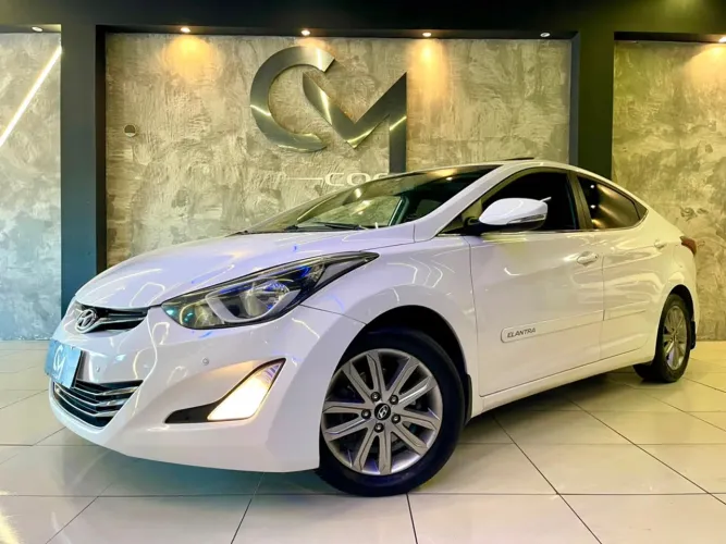 Hyundai Elantra GLS 2.0 16V Flex Aut. 2015