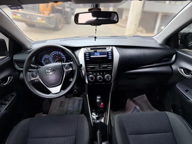 Toyota Yaris XL Sedan 1.5 Flex 16V 4P Aut. 2019