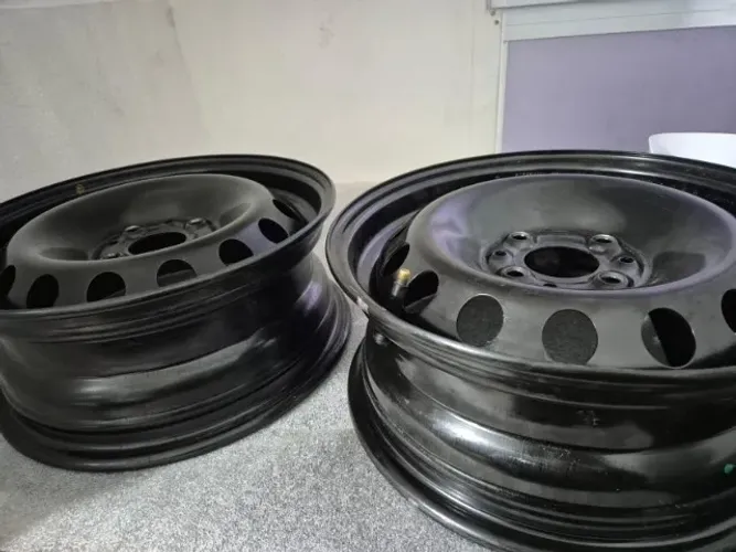 2 rodas de ferro Fiat aro 14