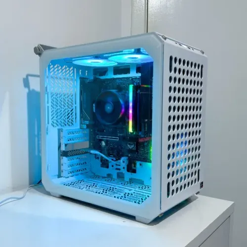 PC Premium - Rayzen 5 5600GT + 16GB Ram + Peças premium