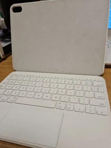 Magic Keyboard para iPad 10ª geração 2022 e 11ª (A16, 2025), capa com teclado magnético fl