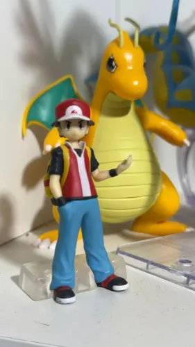 RED(original bandai) + DRAGONITE(aliexpress) 1/20 