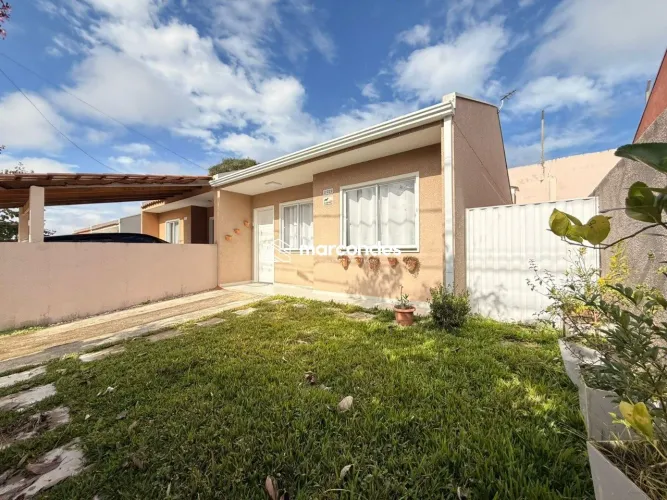 Casa para Locação em Condomínio Fechado - Bairro Veneza