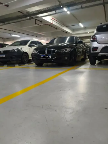 BMW 320I A 2.0 Turbo/activeflex 16V 184cv 4P 2014