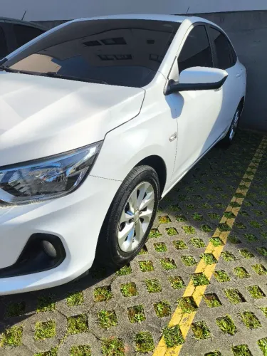 Chevrolet Onix Plus LT 1.0 12V TB Flex Aut. 4P 2020