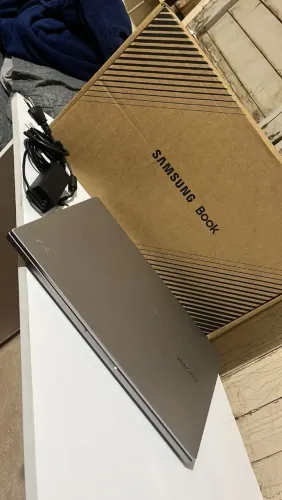 Notebook Samsung Book X30