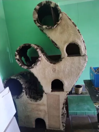 ARRANHADOR PARA GATOS