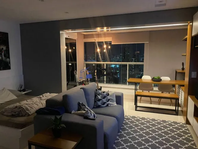 Apartamento com 1 dormitório para alugar, 34 m² por R$ 3.650,00/mês - Jardim Aeroporto - S
