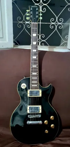 Guitarra Michael Les Paul GM750N 