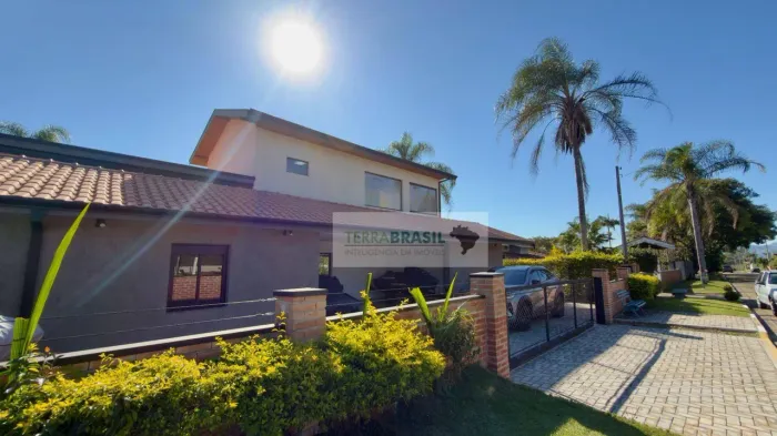 Casa com 4 dormitórios à venda, 339 m² por R$ 2.200.000 - Novo Horizonte - Piracaia/SP