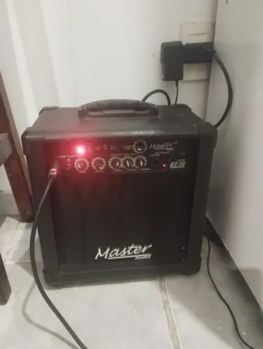 Amplificador/Cubo para guitarra 