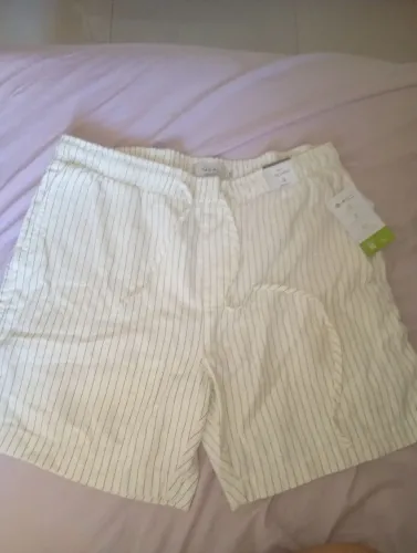 Bermudas masculina na etiqueta novas 