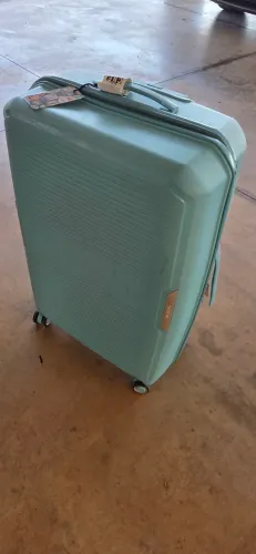 Mala De Viagem Grande Rígida Com Rodinhas 360° - Verde Água 23kg