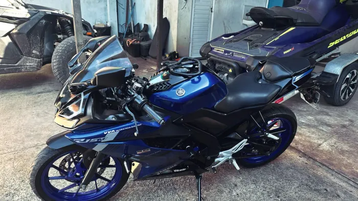 Yamaha R15
