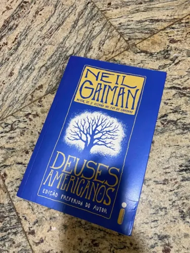 Livro Deuses Americanos - Neil Gaiman