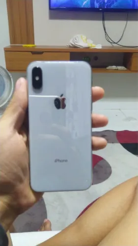 iPhone X