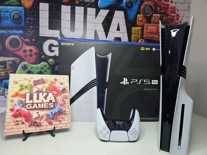 PlayStation 5 Pro Com Leitor de CD 2TB SSD