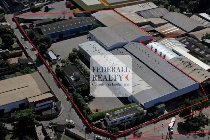 Galpão para alugar, 12000 m² por R$ 126.173,20 - Parque Duque - Duque de Caxias/RJ