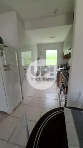 Apartamento com 2 dormitórios à venda, 43 m² por R$ 200.000,00 - Parque Residencial Piraci