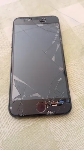 SUPER PROMOÇÃO >Iphone 7 retirada de peças!