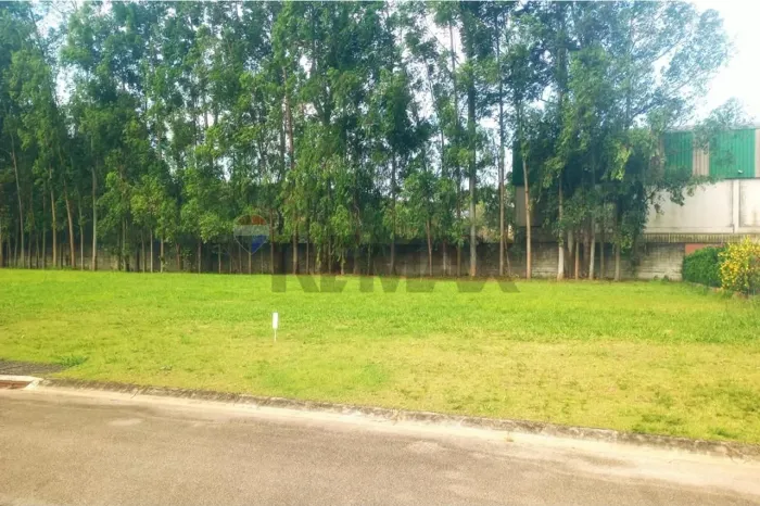 TERRENO À VENDA EM CONDOMÍNIO - CABREÚVA/SP