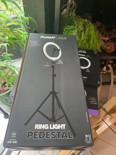 Ring light