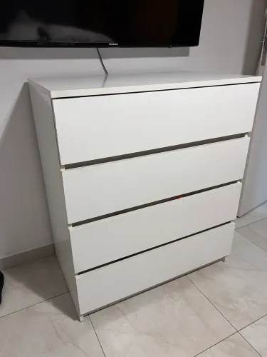  Cômoda 4 gavetas branca