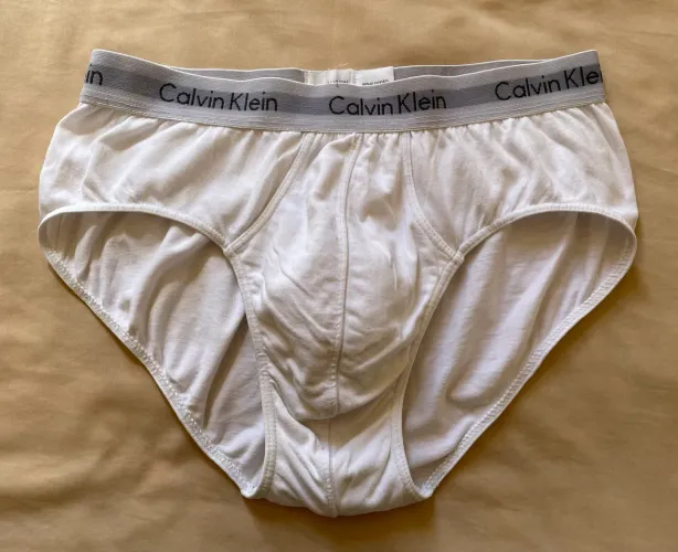 Cueca Calvin Klein