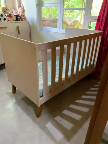 Berço Retrô Rosa Envelhecido