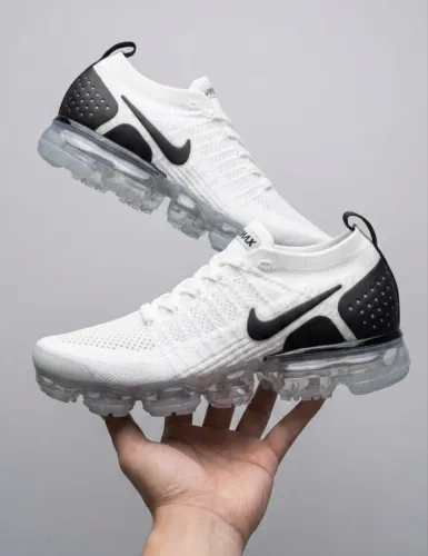 Vendo tênis vapor max 
