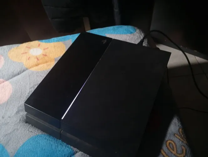 PS4 FAT usado 420GB armazenamento 