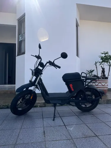 Moto elétrica Bee Minitrail 2025 