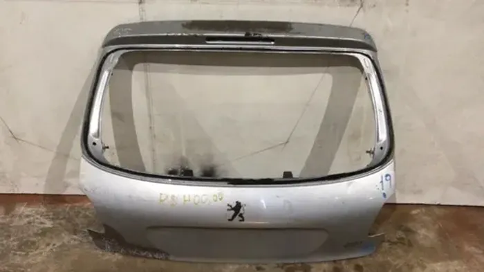 Tampa Traseira Peugeot 207 2006 Prateado