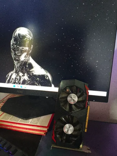 VENDO 1050 TI 4GB MUITO BOA RODA TUDO