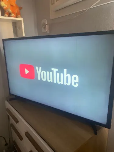 TV Samsung Smart 40" Full HD - Funcionando - Com Detalhe na Tela