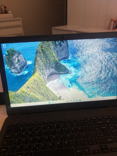 Notebook Samsung i3