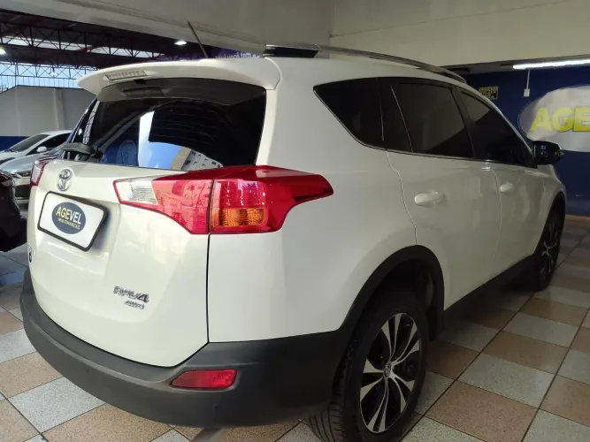 Toyota RAV4 2.5 4X4 16V Aut. 2014