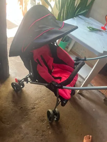 Carrinho de bebê pra menina