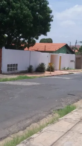 ALUGA SE KITNETS NO BAIRRO MORADA DO SOL, COM E SEM MOBÍLIA !!