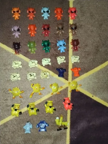 Pokémons do tipo Lutador + coleção de Pokebolas