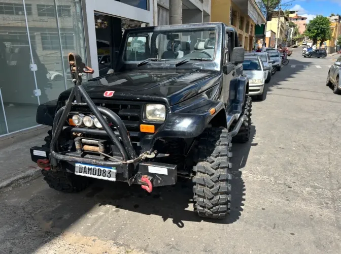Troller RF Esport T-4 4X4 2.0 Cap. Rígida 2001