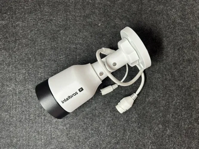 Câmera Intelbras VIP 1230 B G4