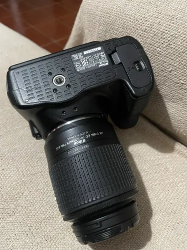 Câmera Nikon D3300