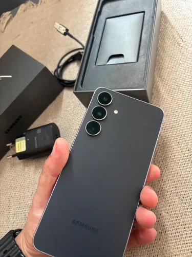 Samsung S25FE 8/256