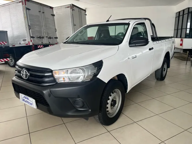 Toyota Hilux CS 4X4 2.8 TDI Diesel Mec. 2022