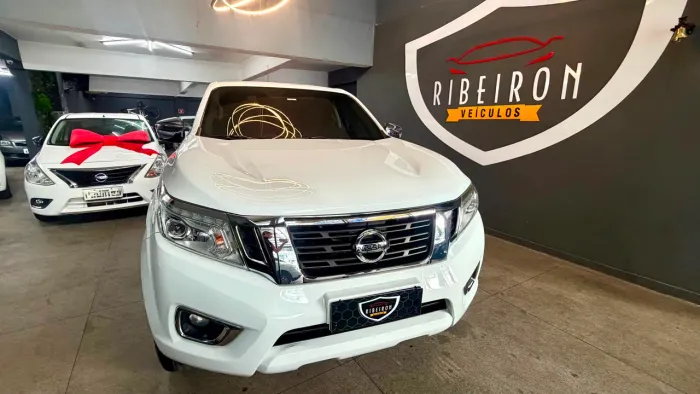 Nissan Frontier XE CD 4X4 2.3 Bi-TB Diesel Aut. 2022