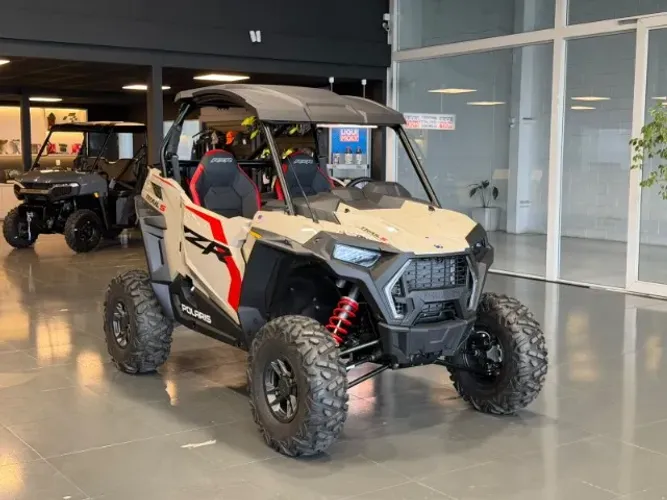 UTV Polaris RZR TRAIL S Ultimate 4X4 2026