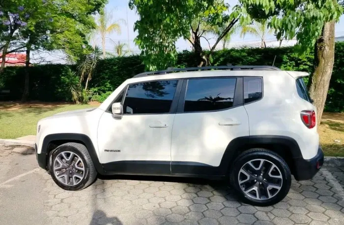 Jeep Renegade Longitude 1.8 4X2 Flex 16V Aut. 2021