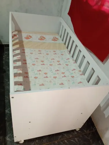 Estou vendendo um berço novo 